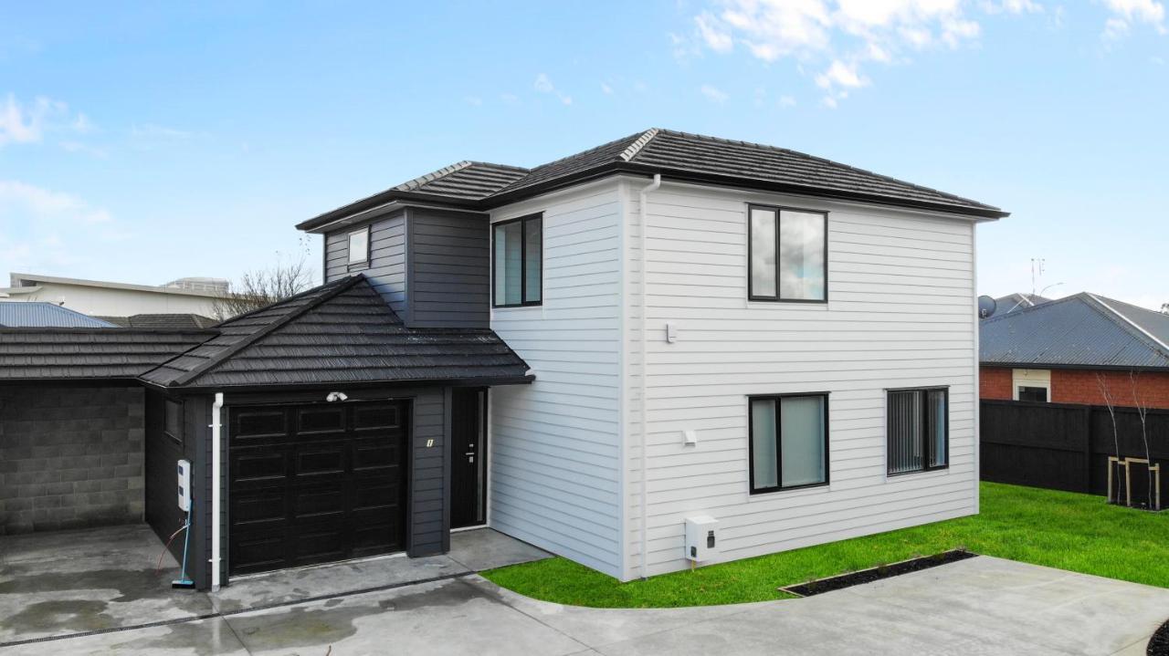 New House Walk To Rototuna Shopping Mall Villa Hamilton Eksteriør billede